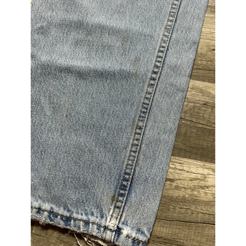 Vintage 90s Levi's 550‎ Jeans Straight Leg Relaxed Fit Light Wash 35 X 28.5